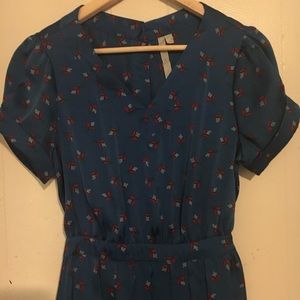 Open back blue dress.